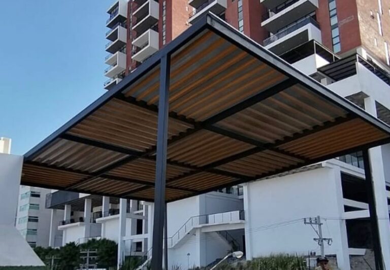 Techo Deck sintético Pergola imitación madera – EP Estructuras